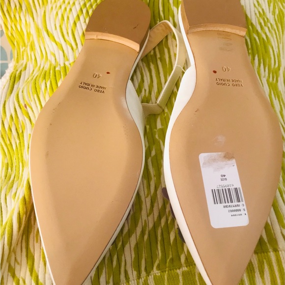 NWOT POKEMAOKE SIZE 40 FLOWERS IVORY FLATS EVENING FORMAL SLIP ON SLING BACK - Picture 3 of 3